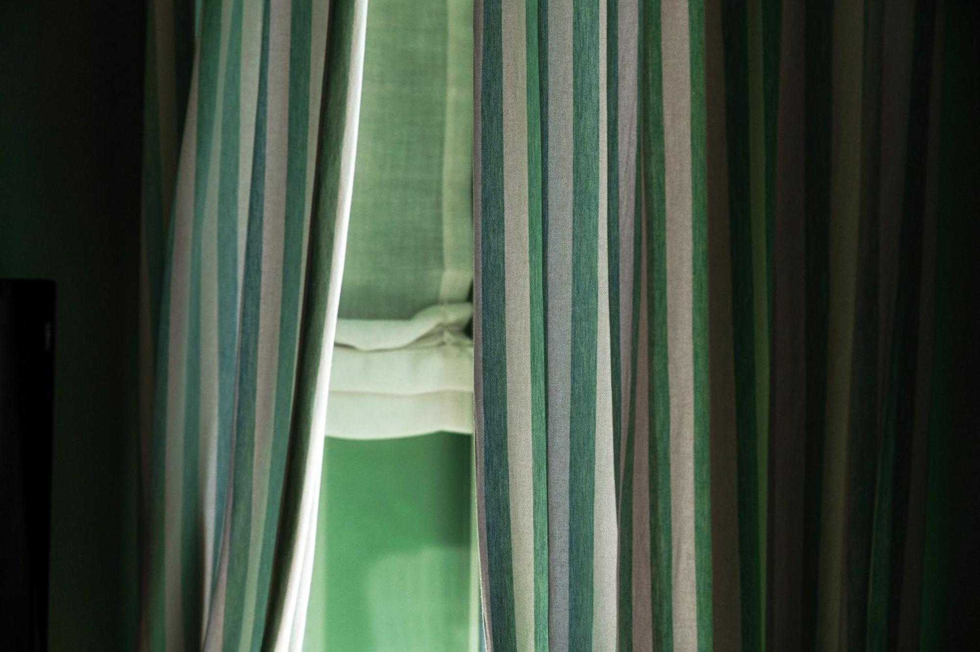 Green Home 65 - The House Of Travelers Como Exteriör bild